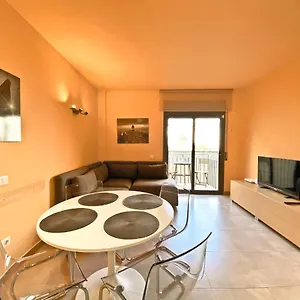  Apartamento Urban Manresa-city Center With Balcony
